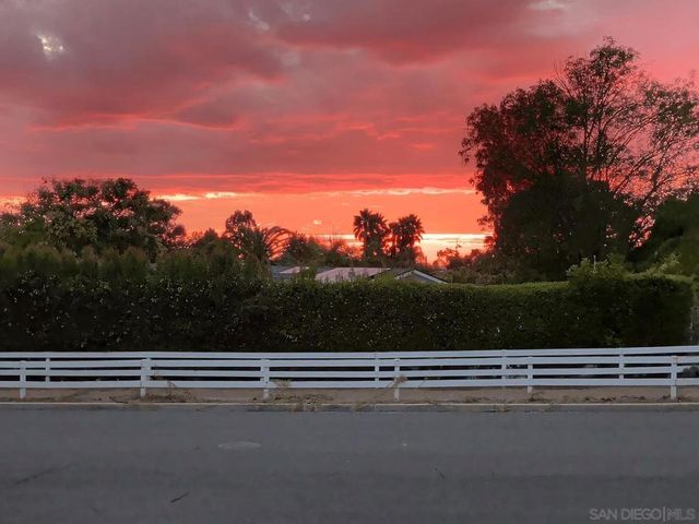 1606 Hackamore Rd 1, Oceanside, CA 92057