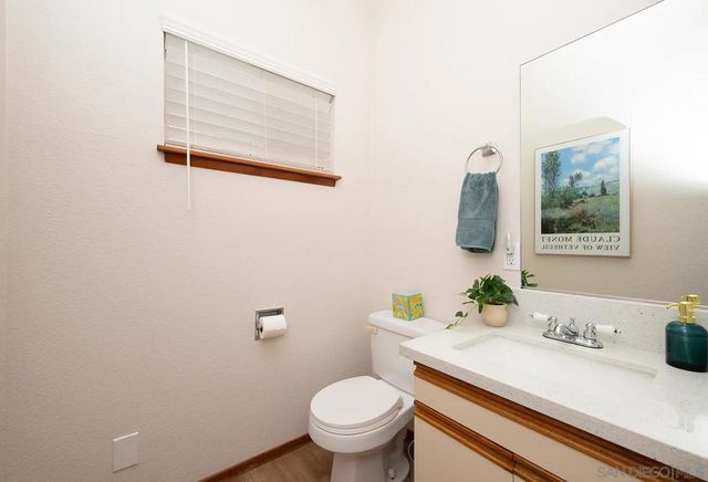 1606 Hackamore Rd 1, Oceanside, CA 92057
