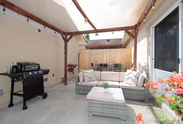 1606 Hackamore Rd 1, Oceanside, CA 92057