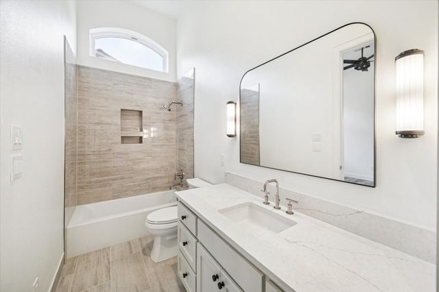 22 New Greens Court, Kingwood, TX 77339