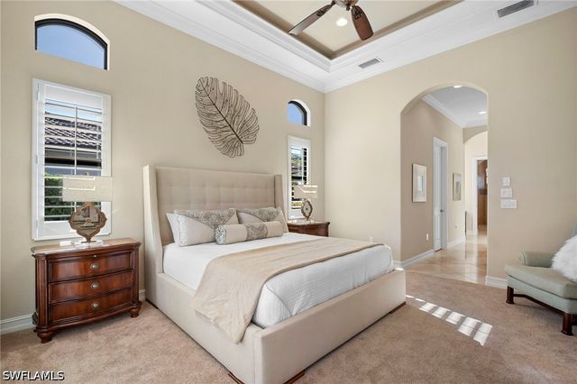 6482 Carema LN, Naples, FL 34113