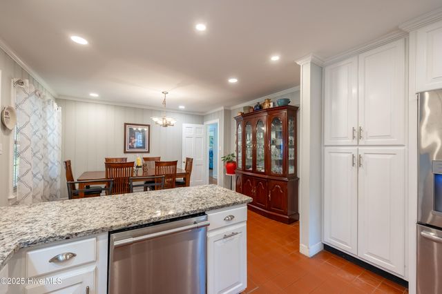 1711 Woodside Drive, Wilson, NC 27893