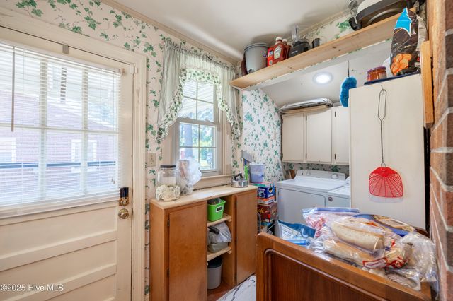 1711 Woodside Drive, Wilson, NC 27893