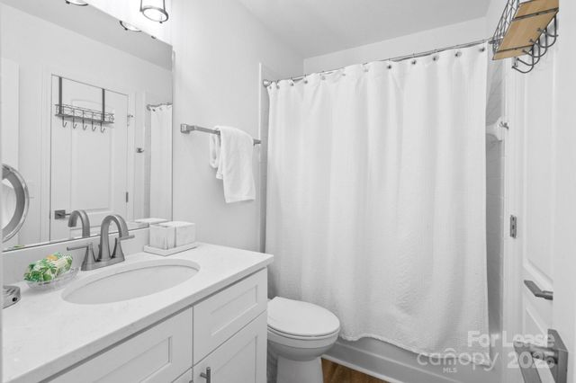 7916 Horse Chestnut Lane, Charlotte, NC 28277