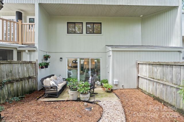 7916 Horse Chestnut Lane, Charlotte, NC 28277