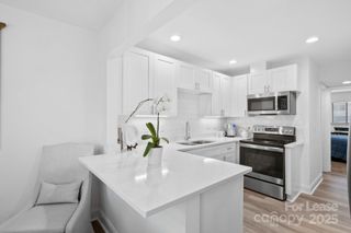 7916 Horse Chestnut Lane, Charlotte, NC 28277