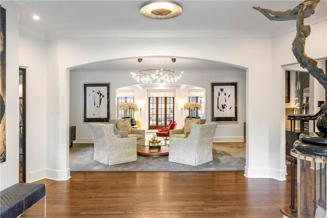 1598 W Sussex Road NW, Atlanta, GA 30306