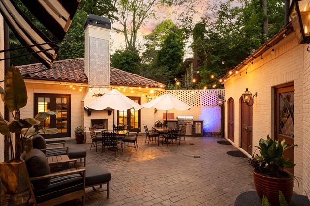 1598 W Sussex Road NW, Atlanta, GA 30306