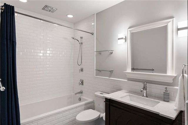 1598 W Sussex Road NW, Atlanta, GA 30306