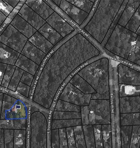 1598 W Sussex Road NW, Atlanta, GA 30306