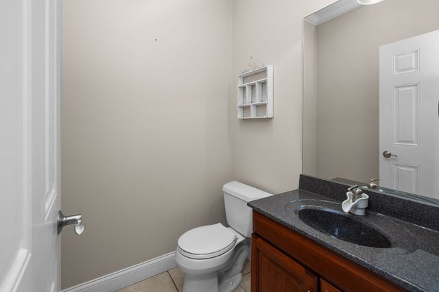 8903 Highland Drive, Rock Island, IL 61201