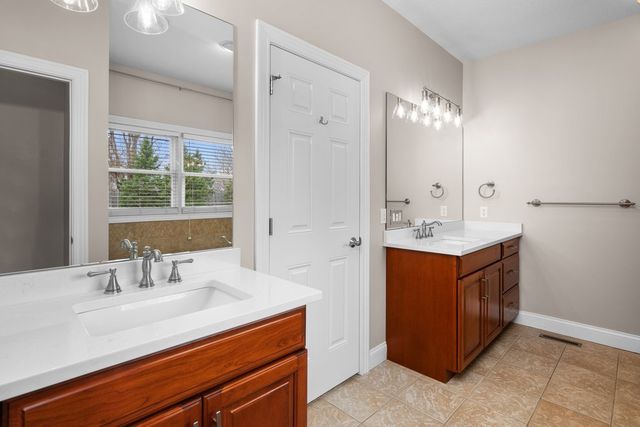 8903 Highland Drive, Rock Island, IL 61201