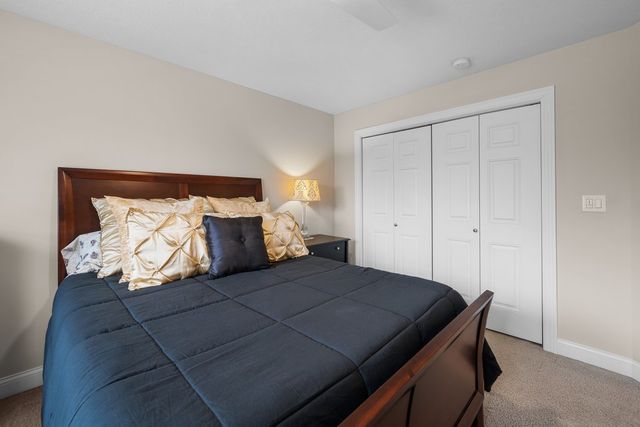 8903 Highland Drive, Rock Island, IL 61201