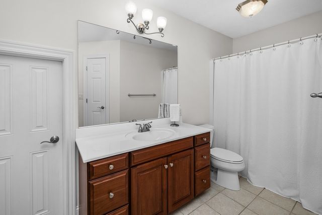 8903 Highland Drive, Rock Island, IL 61201