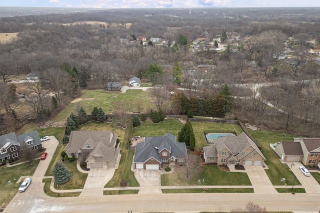 8903 Highland Drive, Rock Island, IL 61201