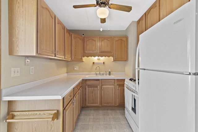 1406 MacArthur Drive, Janesville, WI 53548