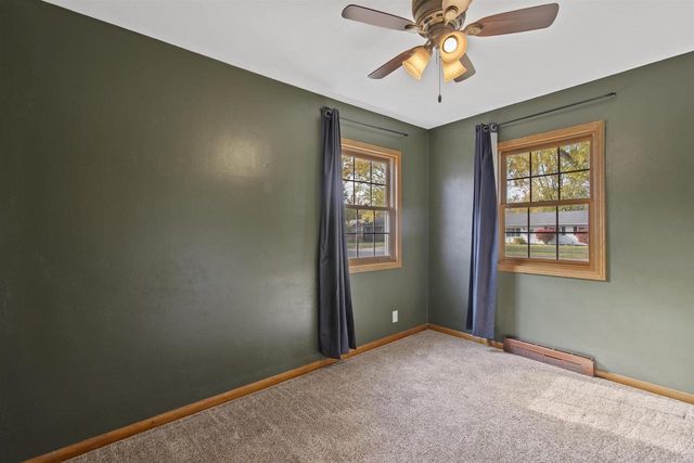 1406 MacArthur Drive, Janesville, WI 53548