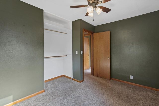 1406 MacArthur Drive, Janesville, WI 53548