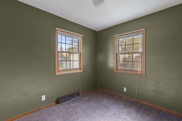 1406 MacArthur Drive, Janesville, WI 53548