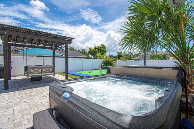 7501 RUSTIC DRIVE, Tampa, FL 33634