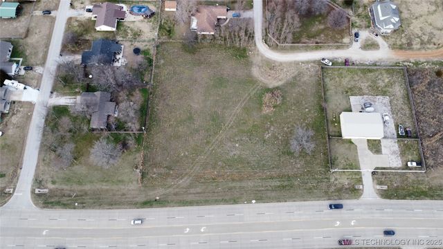 19505 E 116th Street North, Collinsville, OK 74021