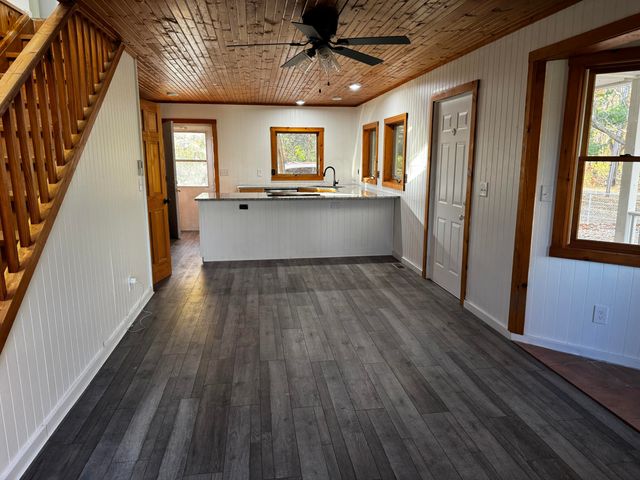 3336 Chabot Road, Hagar Twp, MI 49022