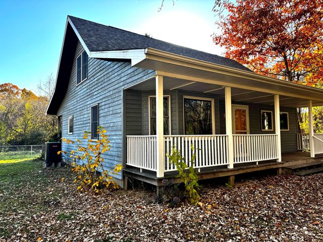 3336 Chabot Road, Hagar Twp, MI 49022