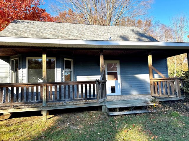 3336 Chabot Road, Hagar Twp, MI 49022