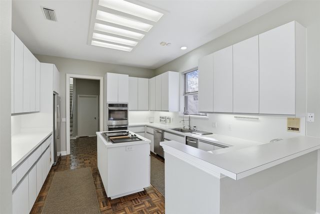 5625 El Campo Avenue, Fort Worth, TX 76107