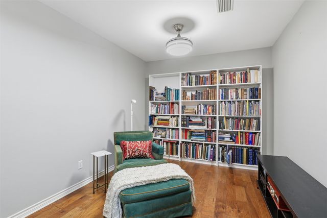 5625 El Campo Avenue, Fort Worth, TX 76107