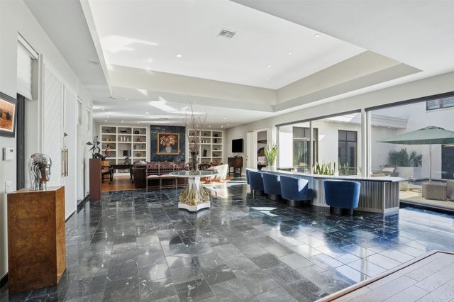 5625 El Campo Avenue, Fort Worth, TX 76107