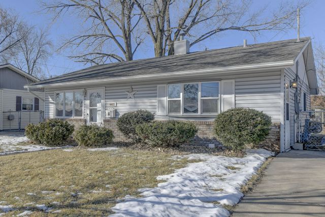 8022 Sycamore Avenue, Highland, IN 46322