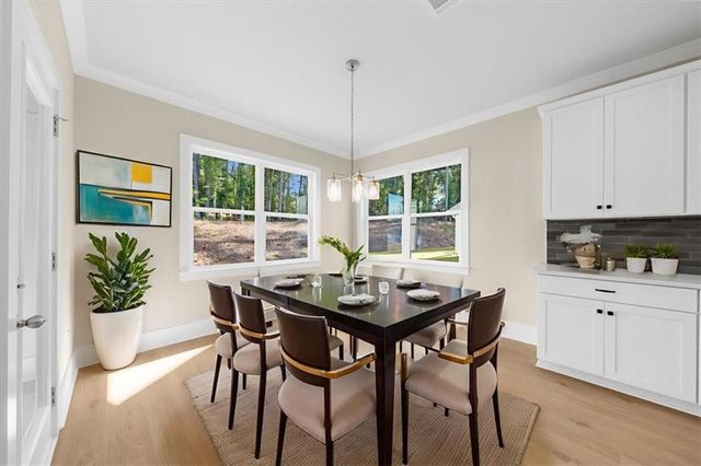 5533 Keswick Drive, Flowery Branch, GA 30542