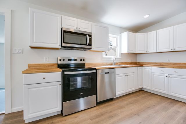 112 N Jefferson Street, Bronte, TX 76933