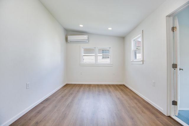 112 N Jefferson Street, Bronte, TX 76933