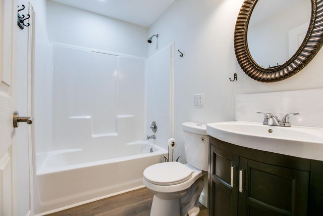 112 N Jefferson Street, Bronte, TX 76933