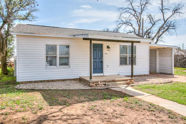 112 N Jefferson Street, Bronte, TX 76933