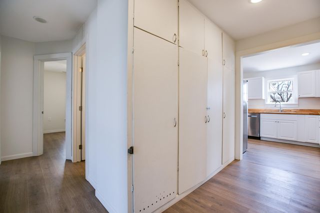 112 N Jefferson Street, Bronte, TX 76933