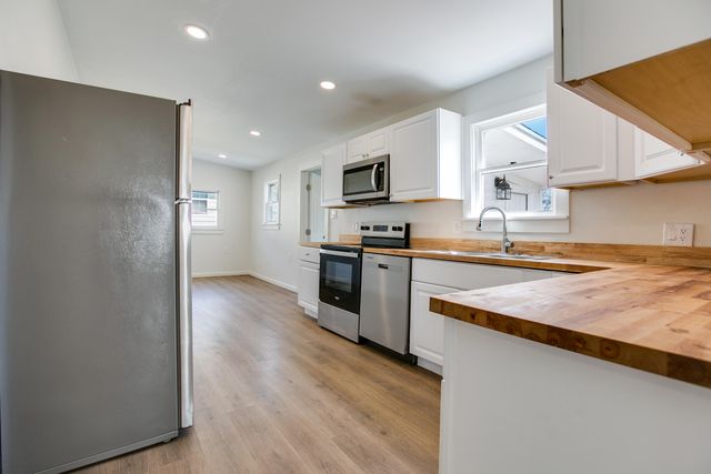 112 N Jefferson Street, Bronte, TX 76933