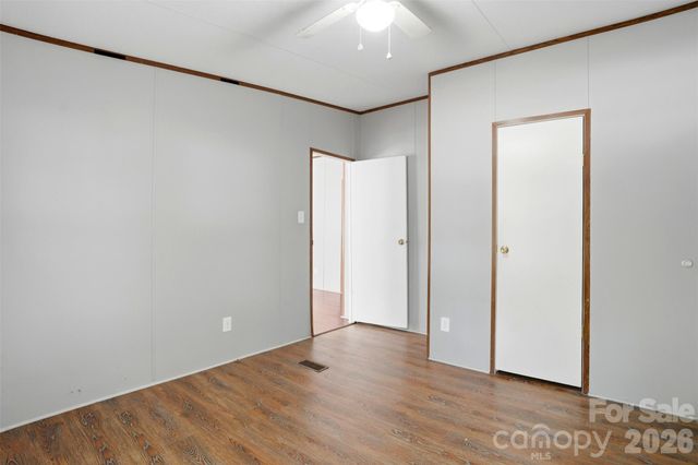 134 Knight N Gail Drive, Mooresville, NC 28115