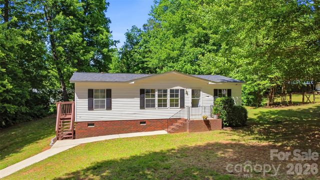 134 Knight N Gail Drive, Mooresville, NC 28115