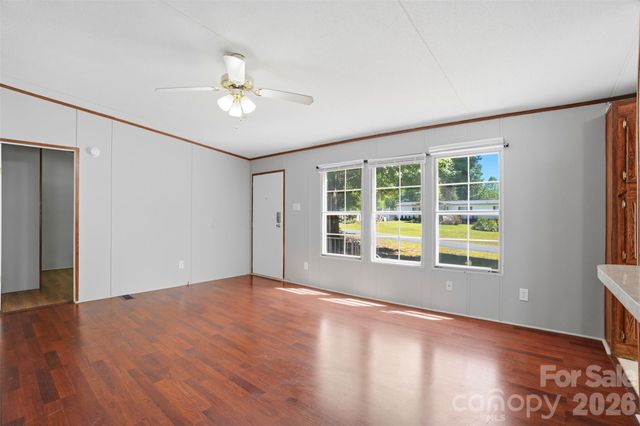 134 Knight N Gail Drive, Mooresville, NC 28115