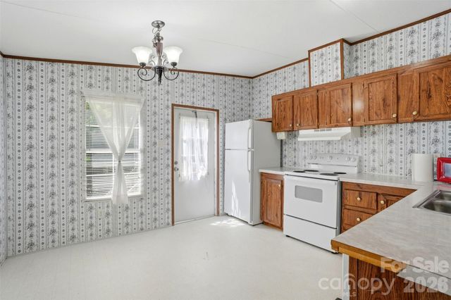 134 Knight N Gail Drive, Mooresville, NC 28115