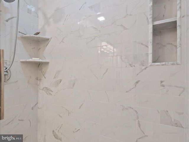 132 MELODIC DR, Newark, DE 19713