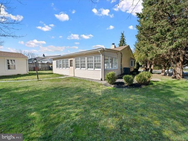 132 MELODIC DR, Newark, DE 19713