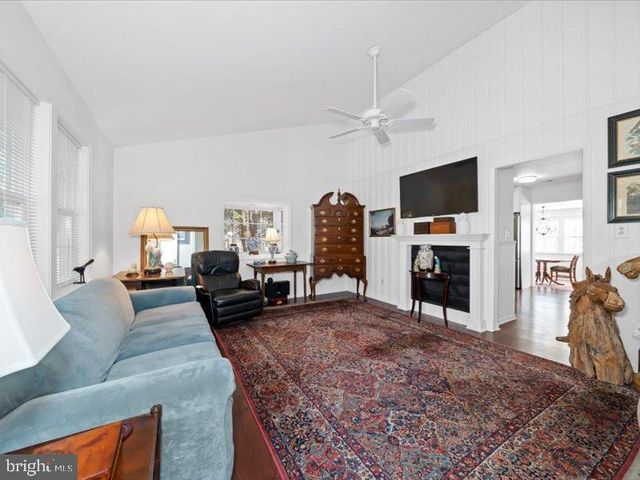 132 MELODIC DR, Newark, DE 19713