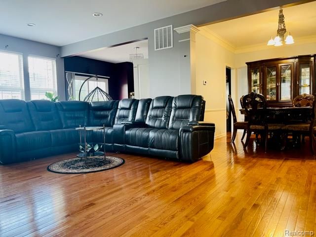 45322 Bartlett Drive, Novi, MI 48377