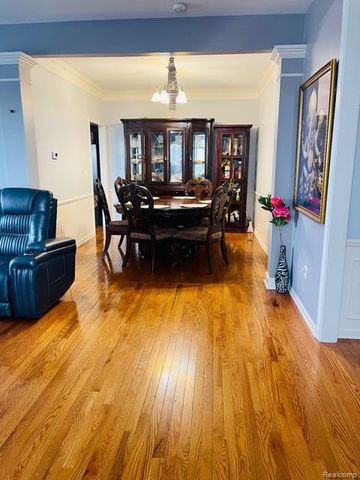45322 Bartlett Drive, Novi, MI 48377