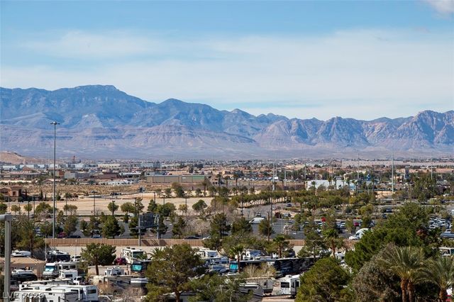 8255 Las Vegas Boulevard 708, Las Vegas, NV 89123