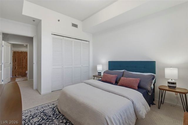 8255 Las Vegas Boulevard 708, Las Vegas, NV 89123